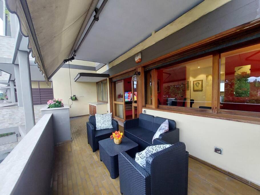 Lungarno 32 With Private Parking Apartment Florence Exterior photo