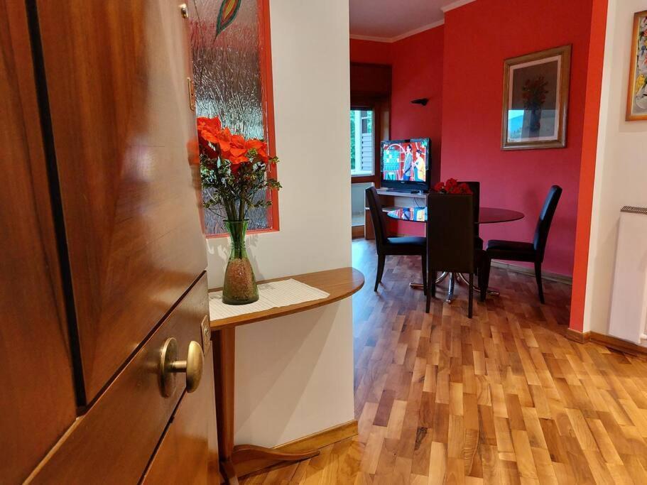 Lungarno 32 With Private Parking Apartment Florence Exterior photo