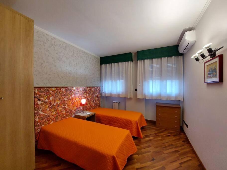 Lungarno 32 With Private Parking Apartment Florence Exterior photo