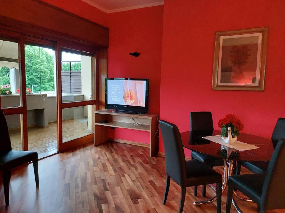 Lungarno 32 With Private Parking Apartment Florence Exterior photo
