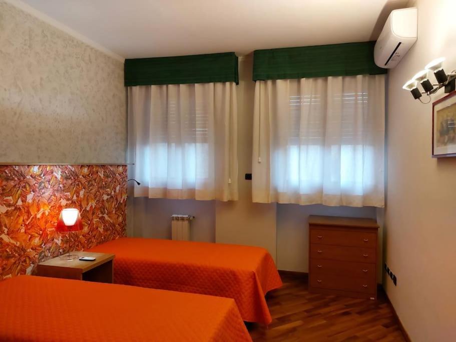 Lungarno 32 With Private Parking Apartment Florence Exterior photo