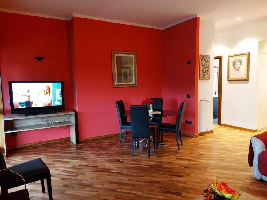 Lungarno 32 With Private Parking Apartment Florence Exterior photo